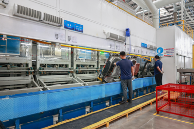 進(jìn)軍中國(guó)北方市場(chǎng) 完善保稅區(qū)汽車(chē)配套產(chǎn)業(yè) | 木橋集團(tuán)汽車(chē)輕量化內(nèi)飾材料生產(chǎn)基地即將進(jìn)入量產(chǎn)階段